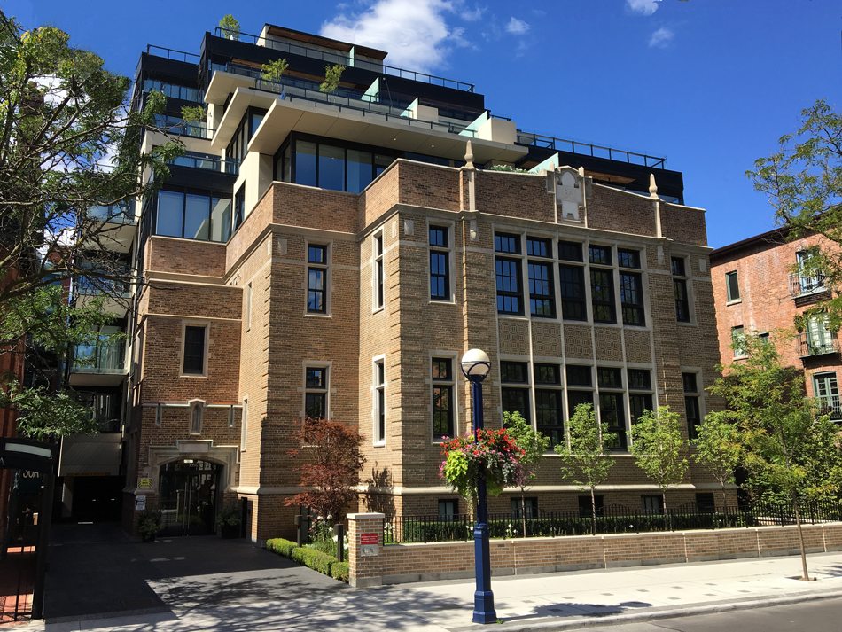 Best Condos in Yorkville Ryan Roberts