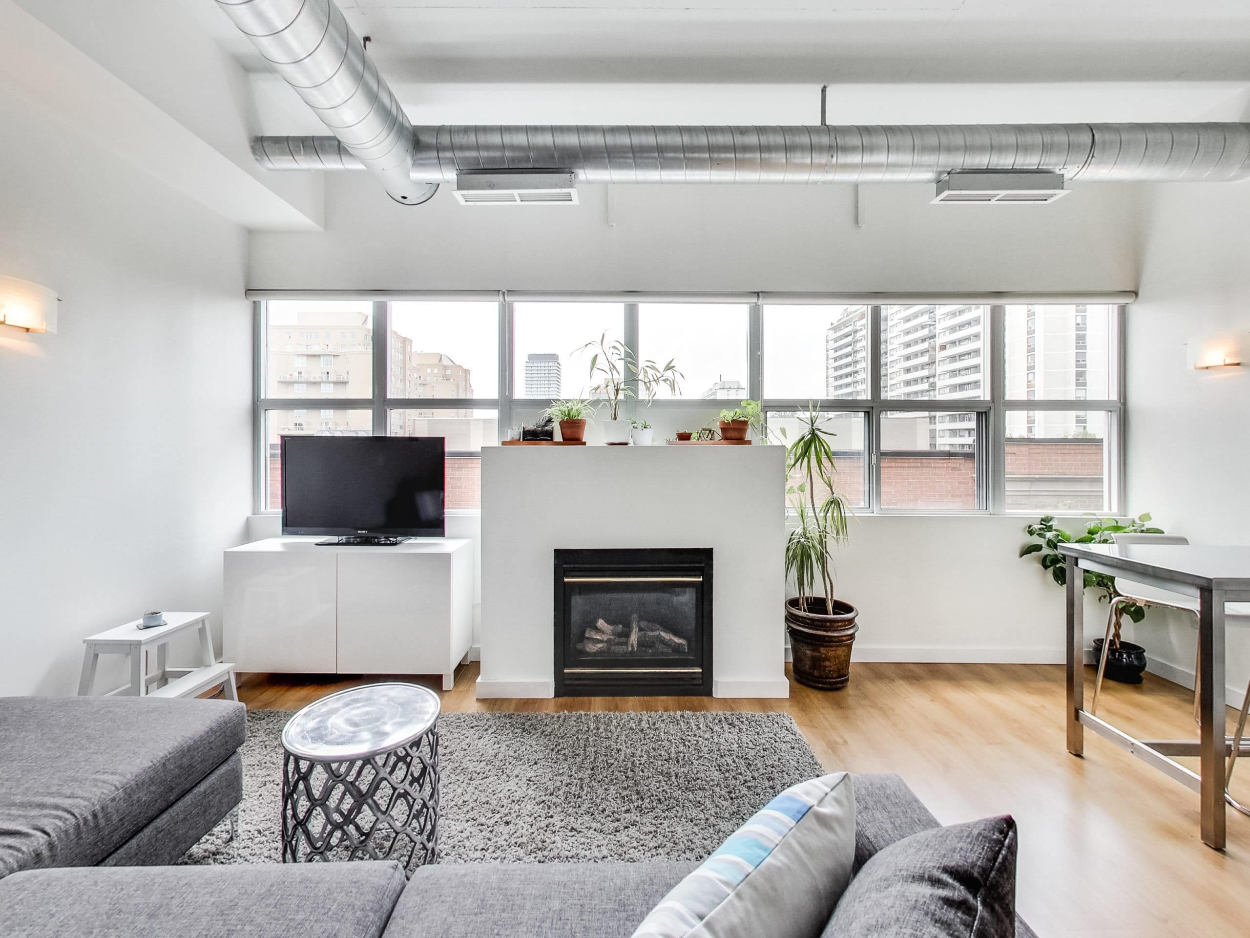 Are Condos a Good Investment? A Toronto Condo Investment Guide