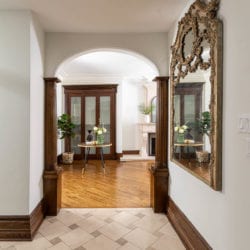 20 Admiral Road - Hallway