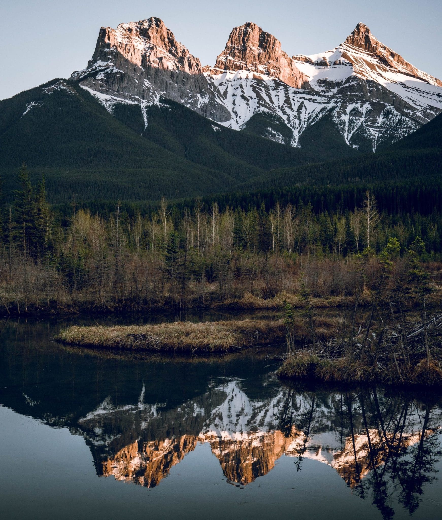 Three sisters mountains